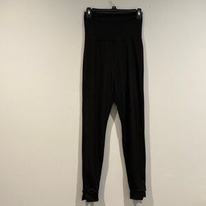 Solid Black Maternity Leggings - a new day - Size Small